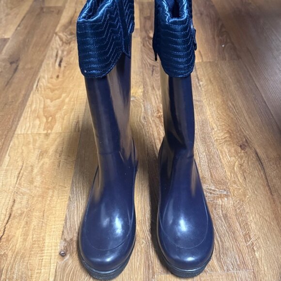 Sperry Women’s Navy Waterproof Rain Boots (2” Heel)(Size: 6M) EUC - Picture 3 of 16